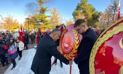 CHP’den Ata’ya çelenk