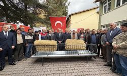 “Çift İle Koyun Gerisi Oyun” projesi ile üreticilere destek