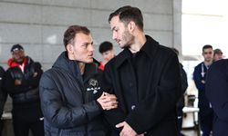 Babasını toprağa verdi, izini kabul etmeyip takıma katıldı