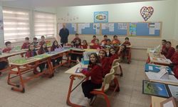 Atasözlerini görsellerle anlattı