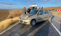 Alaca’daki kazada iki kişi yaralandı