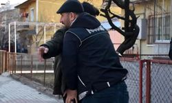 Aranan 10 şüpheli yakalanarak tutuklandı