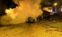 Çorum'da otomobil cayır cayır yandı