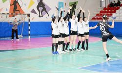 Hentbolcular sezona yenilgiyle başladı: 31-30