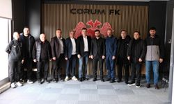 Futbol taban birliklerinden teknik direktör Hüseyin Eroğlu’na ‘hayırlı olsun’ ziyareti