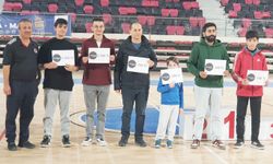 Satrançta şampiyon Muştuoğlu