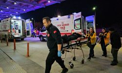 Çorum’da motosiklet kazası: Sürücü de yolcu da yaralandı