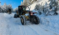 Çorum’da kapanan köy yolları için seferberlik:   55 araçla 7/24 mücadele