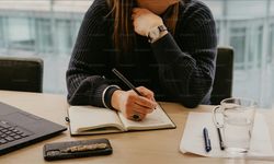 Hazine ve Maliye Bakanlığı  104 uzman yardımcısı alacak