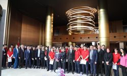 “Geleceğin Altın  Gençleri”ne karne