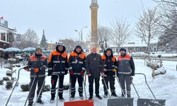 Çorum Belediyesi 36 araç,  205 personelle sahada