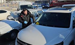 Çorum’da avukata ait cipin camına yorgun mermi isabet etti