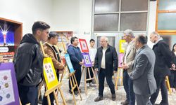 Öğrencilerin tezhip eserleri sergilendi