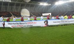 Baran bebek için destek pankartı