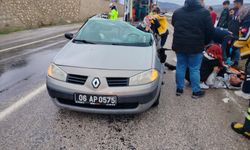 Çorum’da TIR ile resmi araç çarpıştı: 4 yaralı