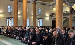 Necmettin Erbakan için Mevlid-i Şerif okutuldu