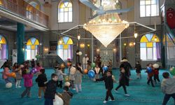 Osmancık'ta minik öğrencilere  camide ramazan etkinliği yapıldı