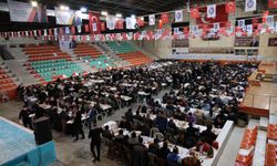 Çorum Belediyesi’nin iftar  sofrasında ilk oruç açıldı