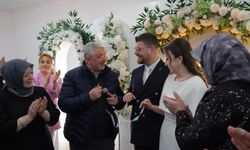 Elif & Mustafa  çifti nişanlandı