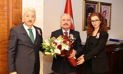 37. Vergi Haftası’nda  Vali Çalgan’a ziyaret