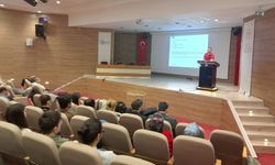 Aile hekimlerine sigara  bırakma eğitimi verildi