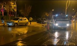 Kazada anne ve oğlu yaralandı