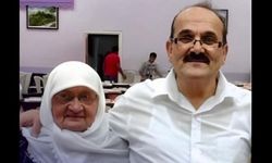 Zeki Şen annesini kaybetti