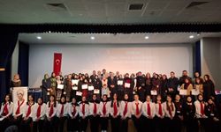 Gençler Kur’an-ı Kerim’i güzel okumak için yarıştı