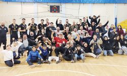 Efeler rahat kazandı: 3-0