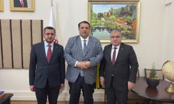 “Bayat’ın her alanda gelişmesi  için çaba gösteriyoruz”