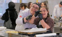 Özel öğrenciler ve üniversiteliler  aynı mutfakta buluştu