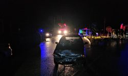 Çorum’da polis aracı ile otomobil çarpıştı: 3 yaralı