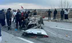 Kontrolden çıkan otomobil devrildi: 3 yaralı