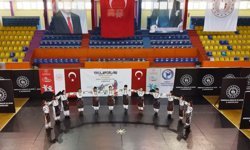 Halk oyunları yarışmasında hünerler  sergilendi, kültürel değerler tanıtıldı