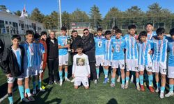 U15'de Vefaspor yenilgisiz şampiyon