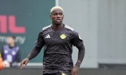 Çorum maçında kırmızı kart gören Esenler Eroklu  Nzaba’nın cezası onandı