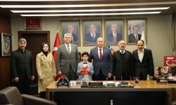 Alaca Belediye Başkanı Arslan  koltuğunu Harun Alp'e devretti