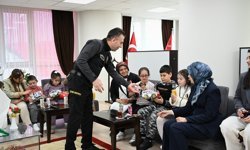 Emniyet’e ziyaretçi akını