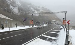 Çorum'da kar ve karla  karışık yağmur etkili oldu