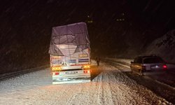 Alaca’da kar yağışı etkili oldu