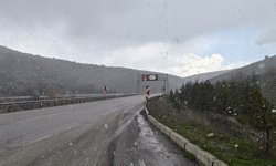 Çorum-Ankara yolunda  kar yağışı etkili oldu