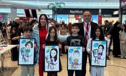 Çorum’da minik ressamlar  yeteneklerini sergiledi