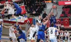 12 dev adam Play-Off’a zirveden girdi: 88-75