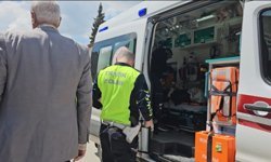 Motosiklet sürücüsü yaralandı