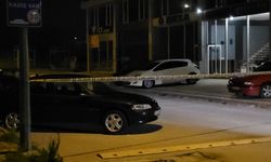 Otomobil bagajında şüpheli çanta alarmı!