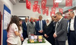 Alaca'da TÜBİTAK 4006 Bilim Fuarı düzenlendi