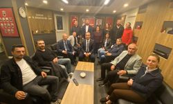 CHP’lilerden “Demokrasi Nöbeti”