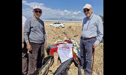 Kurucu Başkan’a saygı