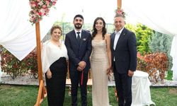 Tahtasız’ın kızı Dr. Safiye Dilan Dr. Eren Can Eren’le nişanlandı