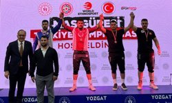 Samet Yaldıran  ‘Mas Güreşi’nde Türkiye şampiyonu